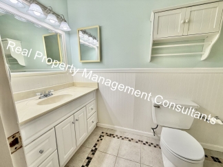 Beautiful Condo on the Plaza with City Views & Top-Tier Amenities