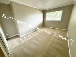 Beautiful Condo on the Plaza with City Views & Top-Tier Amenities