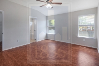 1011 Burgess Dr - Pink Team