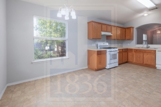 1011 Burgess Dr - Pink Team