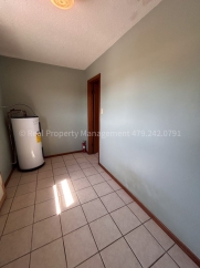 House in the country!! 3 bed 2 bath in Huntington