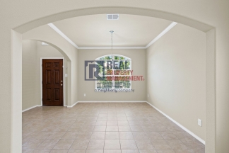 Modern 4-Bed Home in Prime Location
