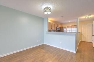 Move in Ready Townhouse in Summer Wood!