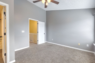 Move in Ready Townhouse in Summer Wood!