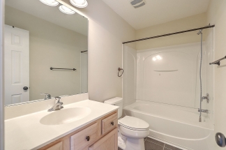 Move in Ready Townhouse in Summer Wood!