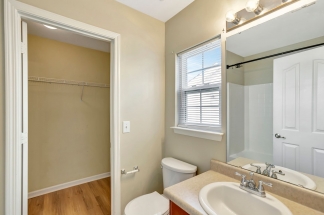 A True Summerville Gem in Eagle Run!!