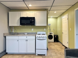 1BR with Private Entry & Yard Just Minutes from downtown Ferndale!