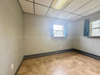 1BR with Private Entry & Yard Just Minutes from downtown Ferndale!