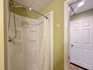 1BR with Private Entry & Yard Just Minutes from downtown Ferndale!