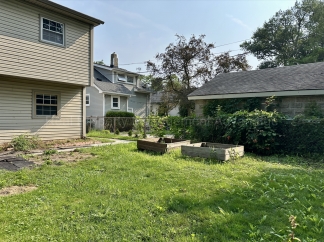 1BR with Private Entry & Yard Just Minutes from downtown Ferndale!