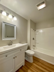 Park Plaza 2 Bedroom End Unit!