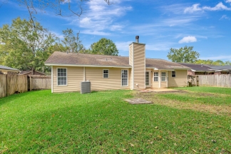 Single story ranch with 2 car attached garage in Indian Springs