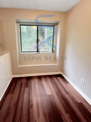 Move in before November 15th and choose your reward: a $250 Amazon Gift Card or a 55 Smart TV!