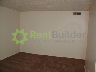 SCHEDULE YOUR SELF TOUR SHOWING TODAY 505-808-6467