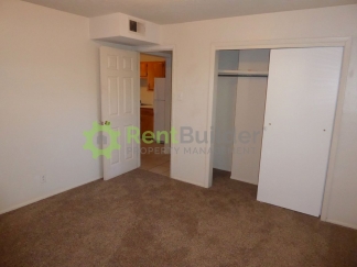SCHEDULE YOUR SELF TOUR SHOWING TODAY 505-808-6467