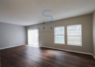 Move in before November 15th and choose your reward: a $250 Amazon Gift Card or a 55 Smart TV!