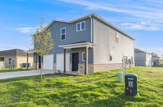Modern Living in Bentonville: 3 Bed, 2.5 Bath Home