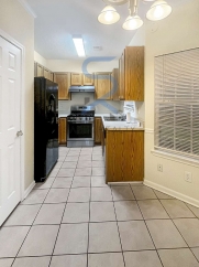 2432 Laurel Cir - Sizzling Summer Steal! Move in by Aug 15th and choose your reward — a FREE 55 Smart TV or a $250 Amazon gift card, on us! Don’t miss out!