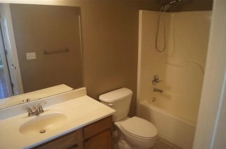 3 Bedroom, 2 Bath, Double car garage located in Bentonville!!!