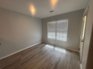 3 Bedroom, 2 Bath, Double car garage located in Bentonville!!!