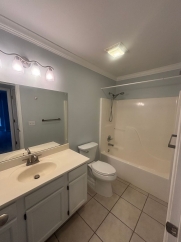 3 Bedroom, 2 Bath, Double car garage located in Bentonville!!!