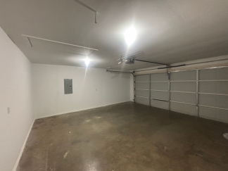 3 Bedroom, 2 Bath, Double car garage located in Bentonville!!!