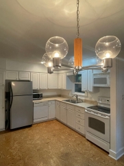 Charming West Ashley Bungalow!!!
