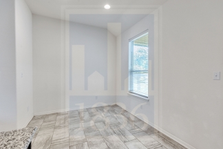 872 Centerra Hills Cir - Red Team