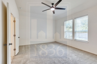 872 Centerra Hills Cir - Red Team