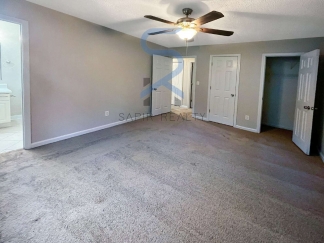 Move in before November 15th and choose your reward: a $250 Amazon Gift Card or a 55 Smart TV!