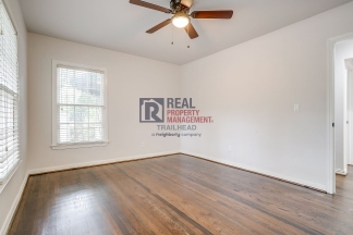 Charming Monticello Townhome – 4 Beds, Updated Kitchen & On-Site Parking