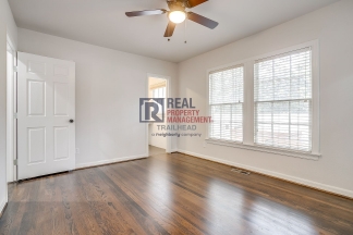 Charming Monticello Townhome – 4 Beds, Updated Kitchen & On-Site Parking