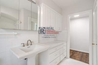 Charming Monticello Townhome – 4 Beds, Updated Kitchen & On-Site Parking
