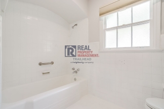Charming Monticello Townhome – 4 Beds, Updated Kitchen & On-Site Parking