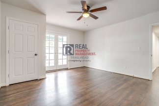 Charming Monticello Townhome – 4 Beds, Updated Kitchen & On-Site Parking