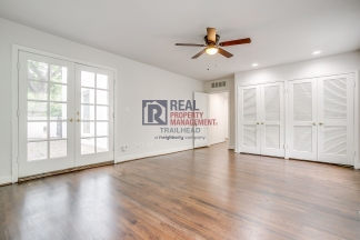 Charming Monticello Townhome – 4 Beds, Updated Kitchen & On-Site Parking