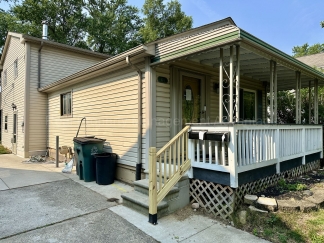 Spacious 3-Bed in Prime Ferndale Location – Walk to Downtown