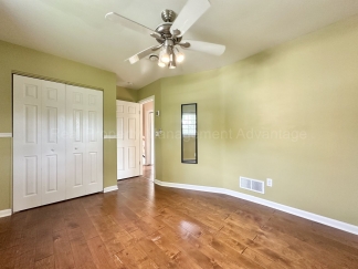 Spacious 3-Bed in Prime Ferndale Location – Walk to Downtown