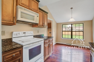 420 Fox Hunt Rd - Available Now!