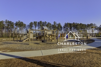 956 Long Bluff Rd - Available 10/14