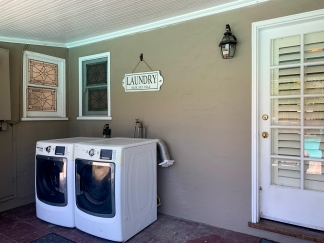 San Jose Rose Garden Executive 3 Bedroom Home With Pool!
