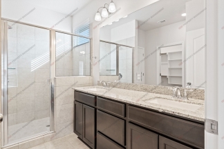 $250 OFF FIRST MONTHS RENT