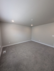 5560 Truman D