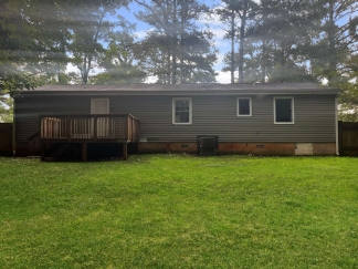 4275 Ridgetop Drive - Sizzling Summer Steal! Move in by Aug 30th and choose your reward — a FREE 55 Smart TV or a $250 Amazon gift card, on us! Don’t miss out!