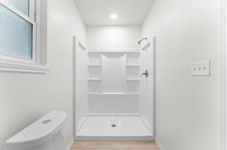 6515 Beekman Road 6515 Beekman Road