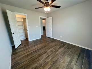Gorgeous 3 Bedroom/2 Bathroom Home Available for Rent!