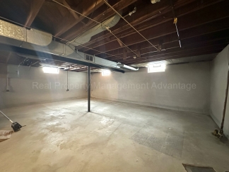 Charming 2-Bed/1-Bath Ranch, Massive Basement, Close to Chrysler Plant!