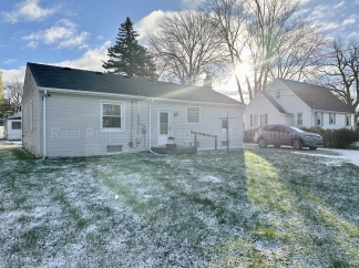 Charming 2-Bed/1-Bath Ranch, Massive Basement, Close to Chrysler Plant!