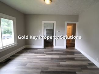 3 BR 1 BA House with Garage, Central Air, and Fenced Backyard (SECTION 8 APPROVED)