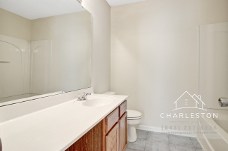 5135 Ballantine Dr - Available Now!